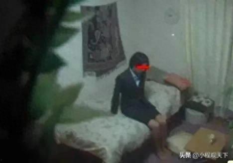 安徽老头吃瓜事件视频,一场引发网友热议的街头奇观